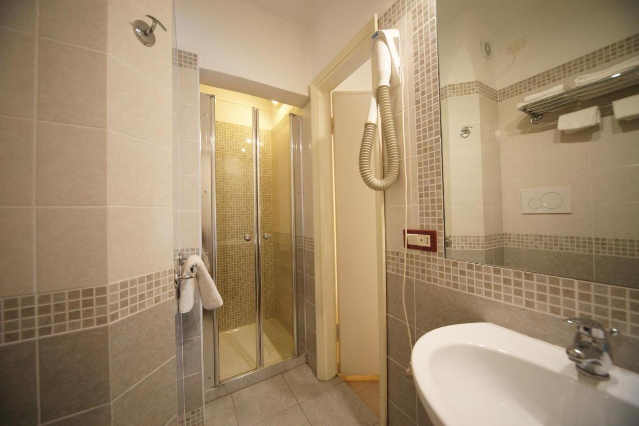 Hotel Liberty Viareggio Dış mekan fotoğraf