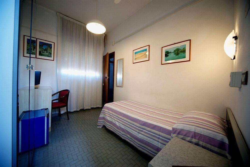 Hotel Liberty Viareggio Dış mekan fotoğraf