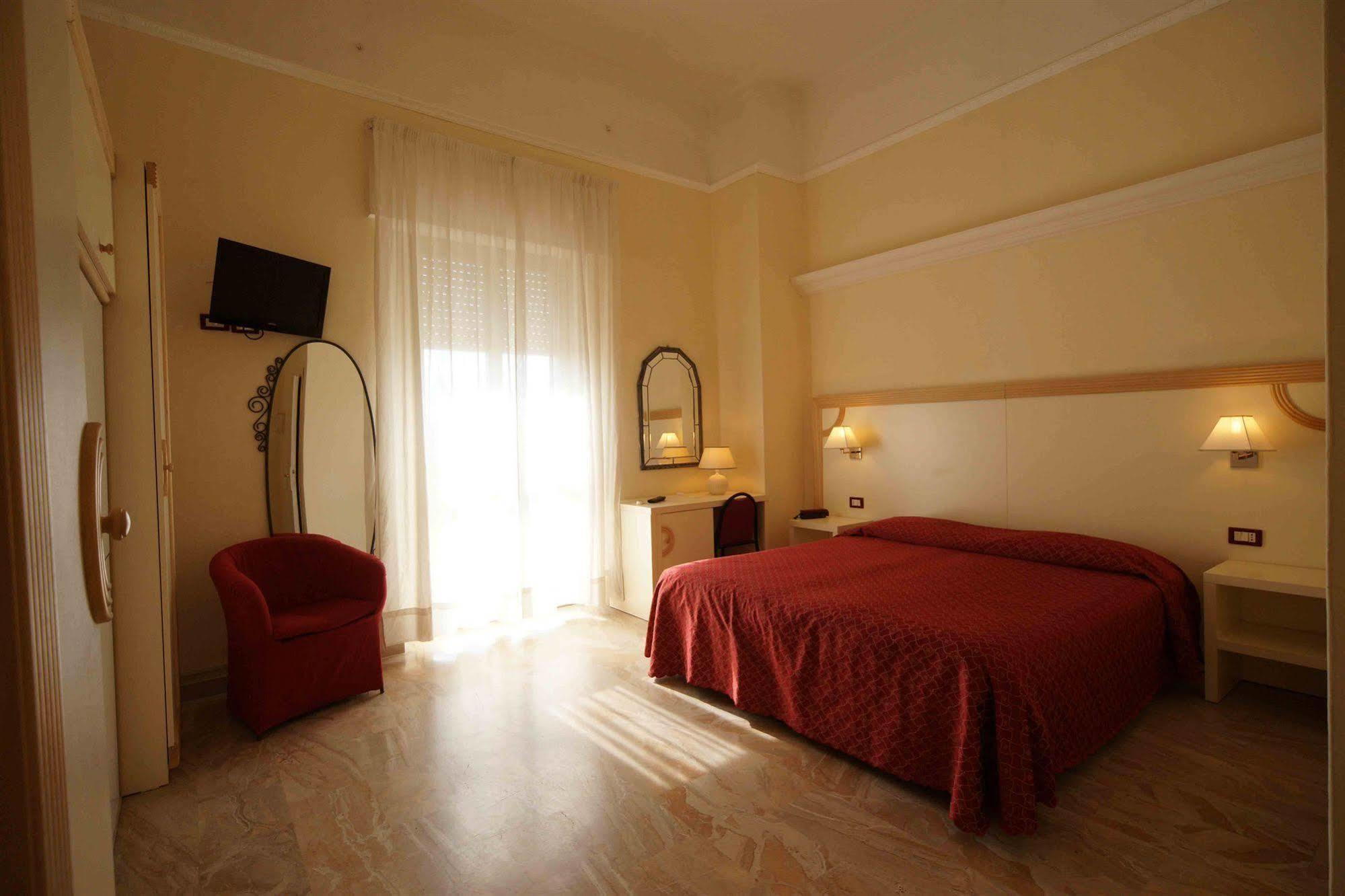 Hotel Liberty Viareggio Dış mekan fotoğraf