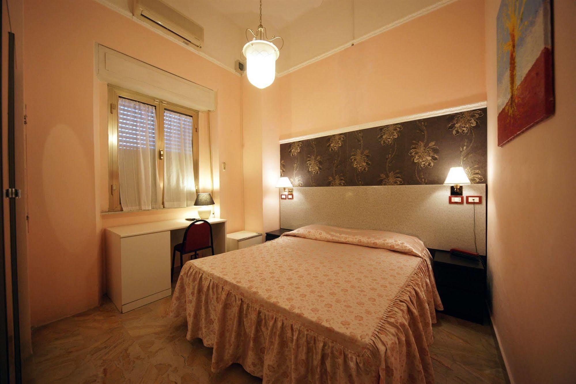 Hotel Liberty Viareggio Dış mekan fotoğraf